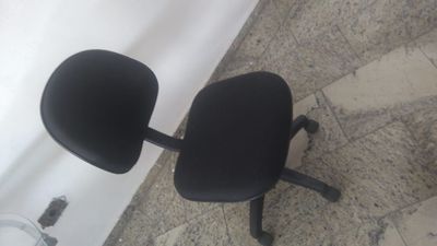 para Escritório Mesa e Cadeiras