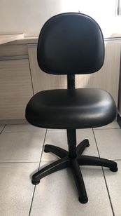 Cadeira de Rodinha Corano Preto