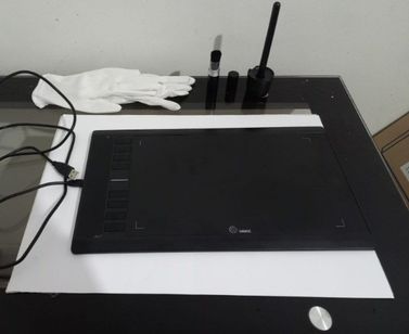 Tablet Gráfico - Mesa Digitalizadora - Mesa de Desenho Ugee M708