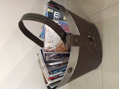 Porta Revistas em Latão
