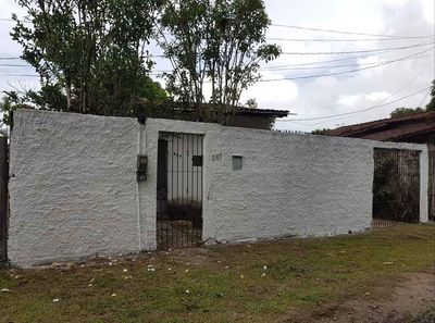 Vende SE uma Casa em Outeiro no Bairro da Brasília