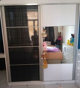 Vende SE Guarda Roupa Casal