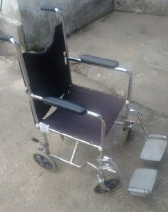 Cadeira de Rodas Dobrável