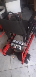 Vendo Cadeira de Rodas Motorizada