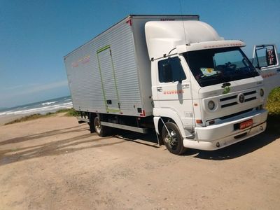 Caminhão Indo de Curitiba Mato Grosso do Sul com Espaço