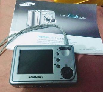 Câmera Filmadora Jvc e Câmera Fotográfica Samsung Digimax D53