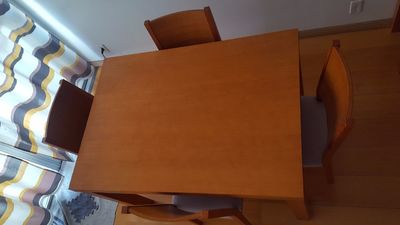 Mesa e 4 Cadeiras Madeira Maciça