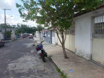 Casa com 3 Dormitórios à Venda, 250 m2 por RS 360.000,00 - Cidade Nova - Manaus-am
