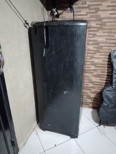Refrigerador Electrolux Degelo Prático 240 Litros- 110v R$ 395,00