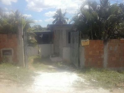 Venda de Casa Mas Terreno em Nova Iguaçu Km 32