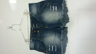 Shorts Jeans no Precinho