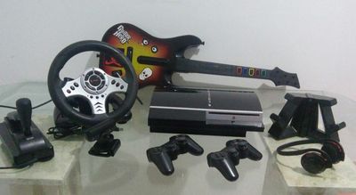 Playstation 3 500gb com Gta 5 +14 Jogos + Guitarra + Head Set + Acessórios