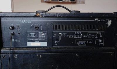 Amplificador de Contra Baixo Staner Sb610 com Reverb