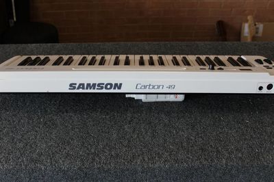 Teclado Midi Controlador Samsom Carbon49 Usb Key Board