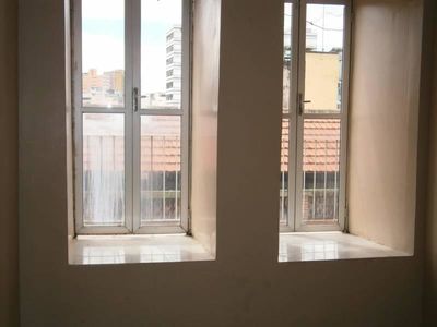 Apartamento com 1 Dormitório à Venda, 62 m2 por RS 105.000,00 - Centro - Manaus-am