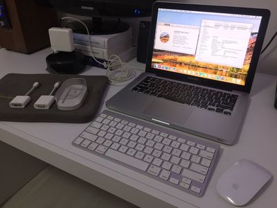 Macbook Pro 13 + SSD + 500gb + Apple Keyboard + Magic Mouse