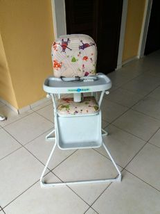 Cadeira para Alimentação de Bebês