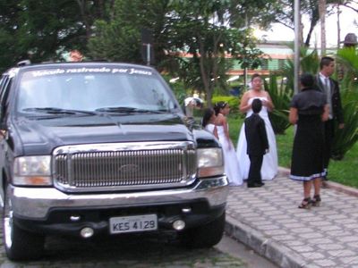 Alugo Carro para Casamentos e Viagens( com Motorista)