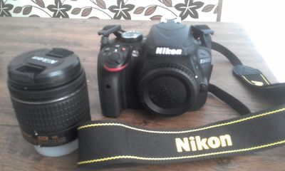 Camêra Nikon D3400