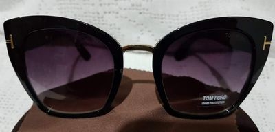 óculos de Sol Feminino Armação Geometrica Tom Ford