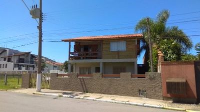 Casa Aconchegante a 50 Metros da Praia da Vila