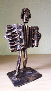 Arte em Escultura de Metal “o Sanfoneiro”