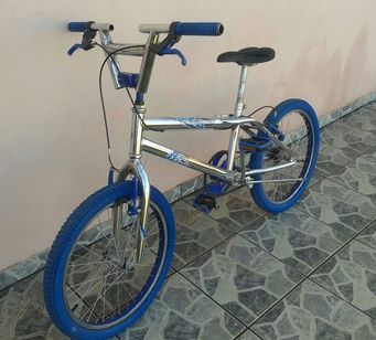 Bicicleta Freestyle Cromada