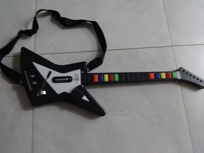 Guitarra de Guitar Hero para PS2 sem Fio!
