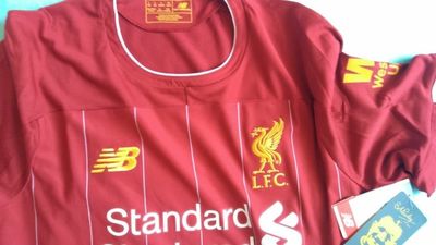 Vendo Camisa Oficial do Liverpool sem Uso
