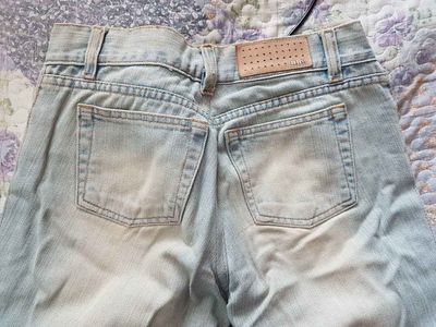 Vendo Calça Jeans Claro 02