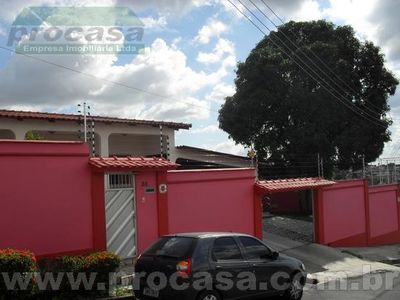 Casa com 3 Dormitórios à Venda, 214 m2 por RS 700.000,00 - Flores - Manaus-am