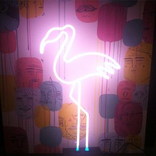 Abajur Flamingo Neon