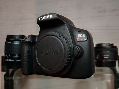 Canon Eos Rebel T7 Dslr + Lente 50mm