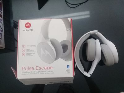 Fone de Ouvido Bluetooth Motorola Pulse Escape