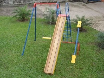 Playground Poupa Espaço Grande sem Gangorra com 1 Balanço R$ 1.599