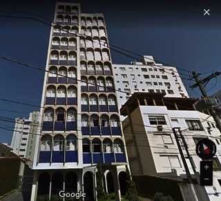 Vendo Apartamento, um por Andar em Santos Boqueirão