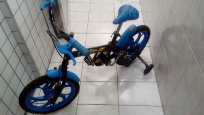 Bicicleta Caloi Hot Wheels Infantil Aro 16