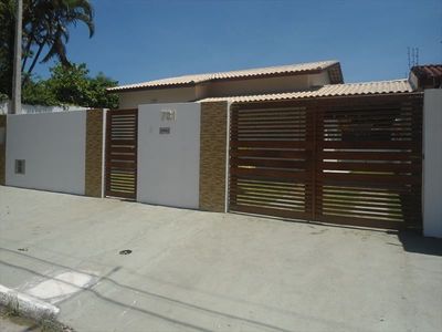 Vende Casa ótima em Itanhaém com Garagem para 2 Carros!