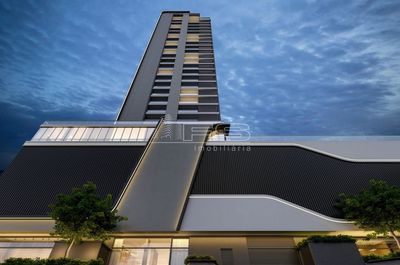 Queen Tower, 3 Suites, Meia Praia, Itapema - SC