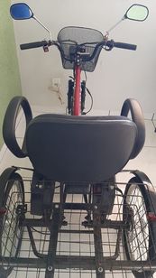 Vendo Triciclo Elétrico
