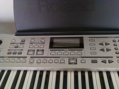 Teclado Profissional Roland Exr7