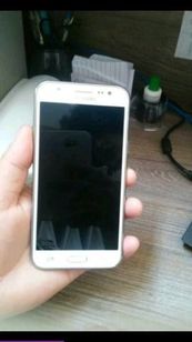 Smartphone Samsung Galaxy J5