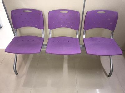 Conjunto de Cadeiras Longarinas
