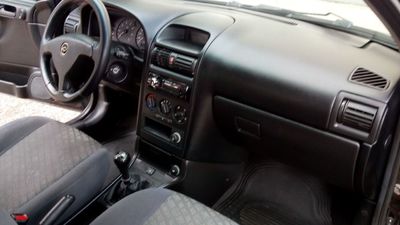 Chevrolet Astra Hatch Gl 1.8 MPFI 2001