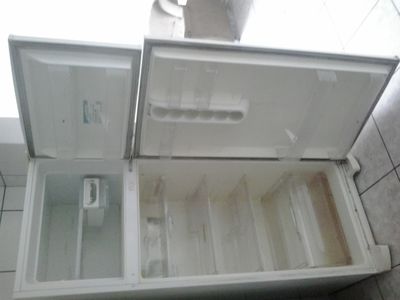 Refrigerador Electrolux 468litros Semi Nova