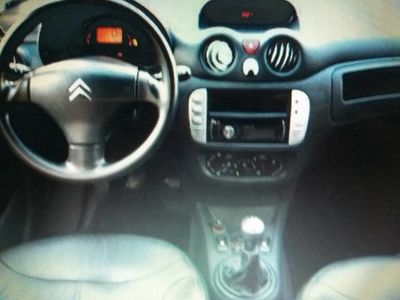 Citroën C3 Exclusive 1.4 8v (flex) 2009