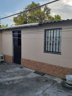 Casa com 5 Dormitórios à Venda, 300 m2 por RS 250.000,00 - Cidade Nova - Manaus-am