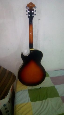 Vendo Guitarra Ibanez Usada