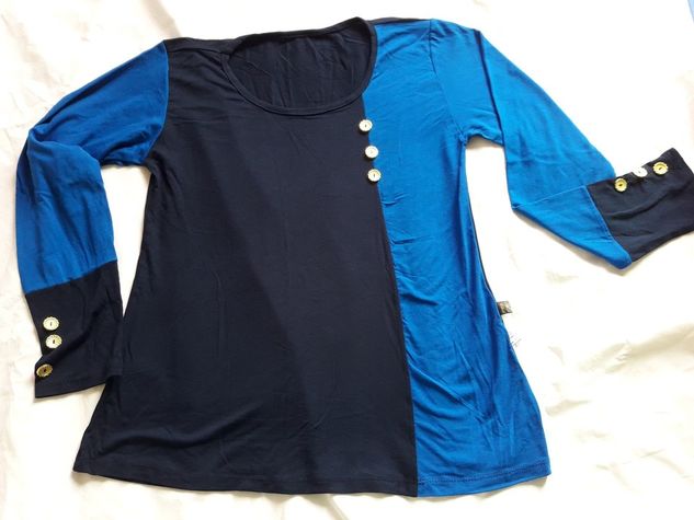 Camisa Feminina Manga Longa Bicolor Azul Nova