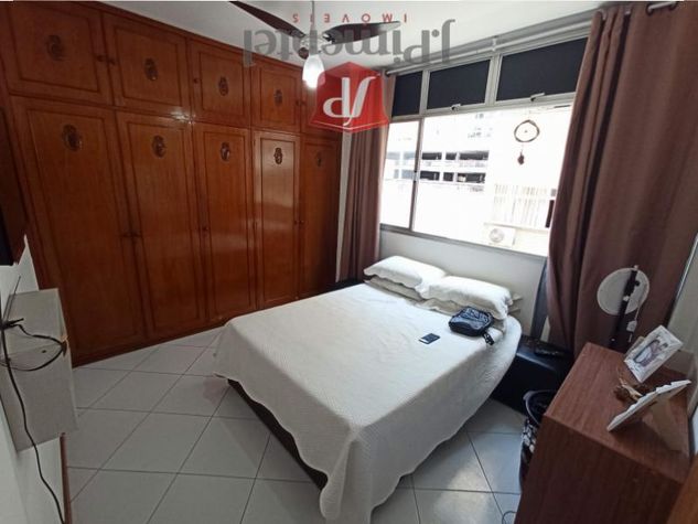 Apartamento com 2 Dorms em Vitória - Praia do Canto por 350 Mil à Venda